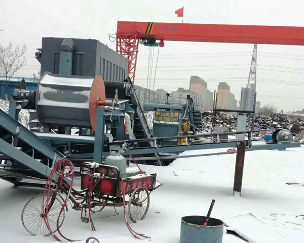 大型廢鋼破碎機河北唐山現場（chǎng）安裝